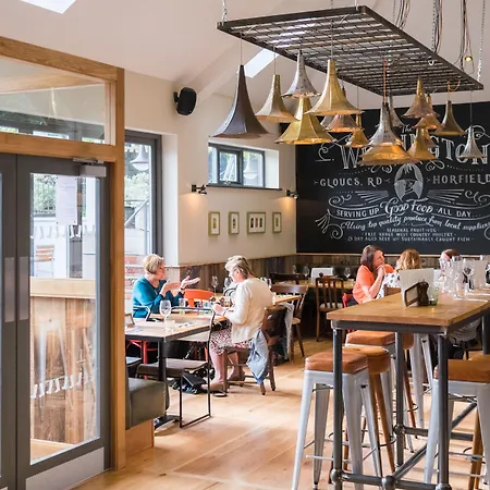 The Wellington Bristol