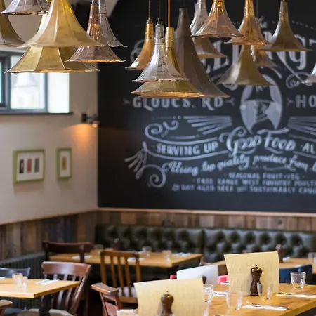 The Wellington 4* Bristol