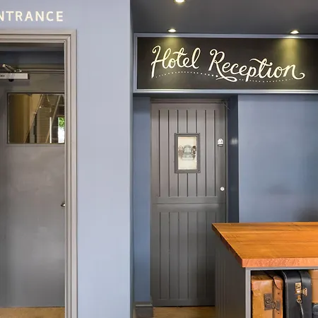 The Wellington 4* Бристоль