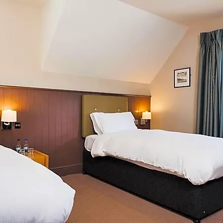 イン The Wellington 4*