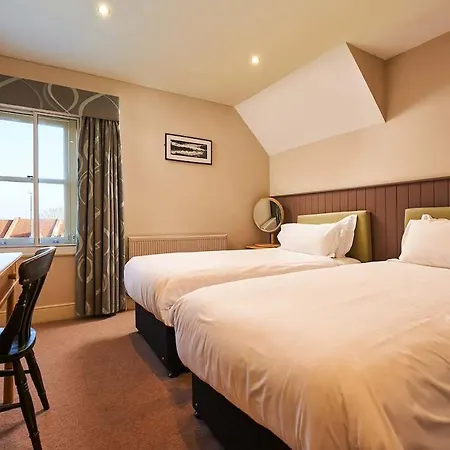 The Wellington Bristol