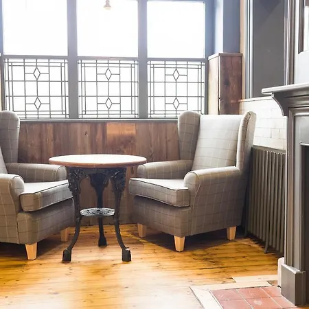 惠灵顿酒店 4* 布里斯托