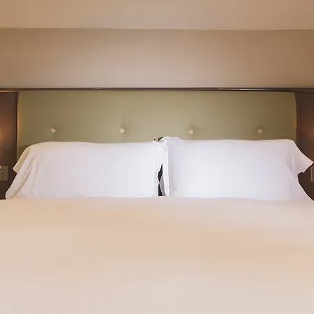 The Wellington Bristol