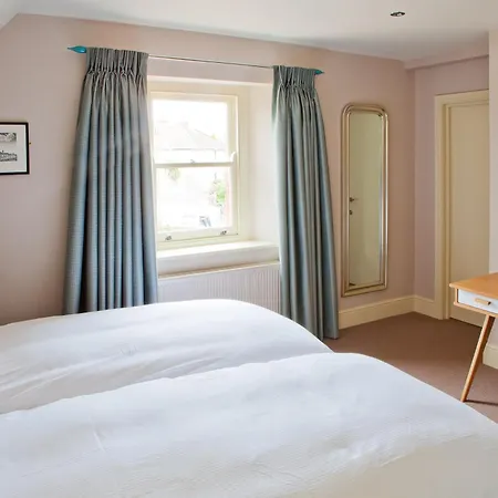 The Wellington 4*
