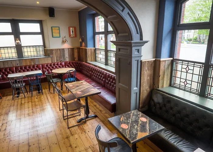 The Wellington Han/Misafirhane Bristol