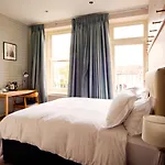 Πανδοχείο The Wellington 4*