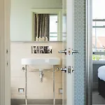 Πανδοχείο The Wellington 4*